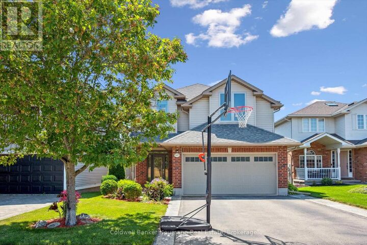 Property Photo:  147 Milson Crescent  ON N1C 1G5 
