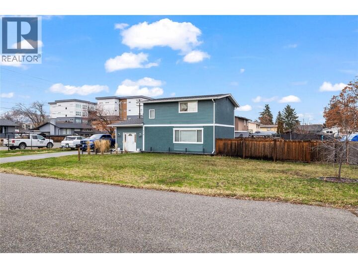 Property Photo: 610 Balmoral Road BC V1X 1W1
