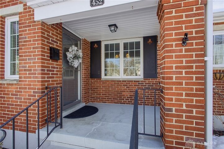 Property Photo:  452 Orchard Drive  OH 45419 