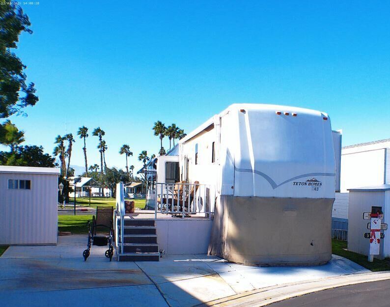 Property Photo: 84136 Ave 44, #143 CA 92203