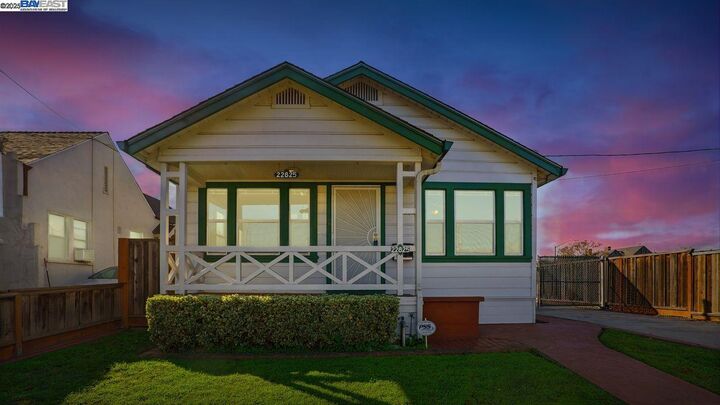 Property Photo: 22825 Watkins St CA 94541