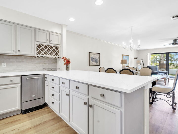 Property Photo: 520 Gulf Shore Drive Unit 111 FL 32541