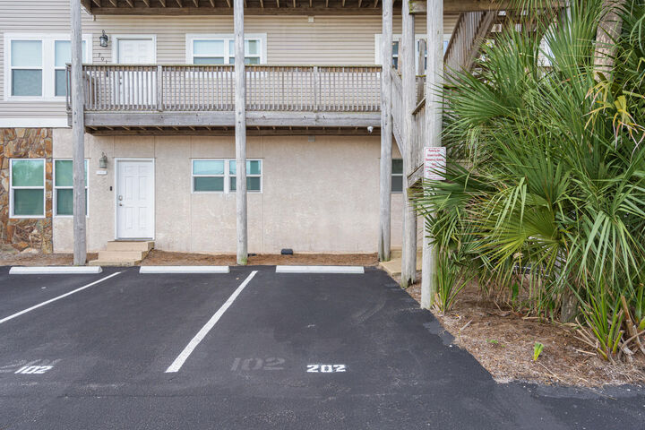 Property Photo: 304 Barracuda Avenue 202 FL 32548