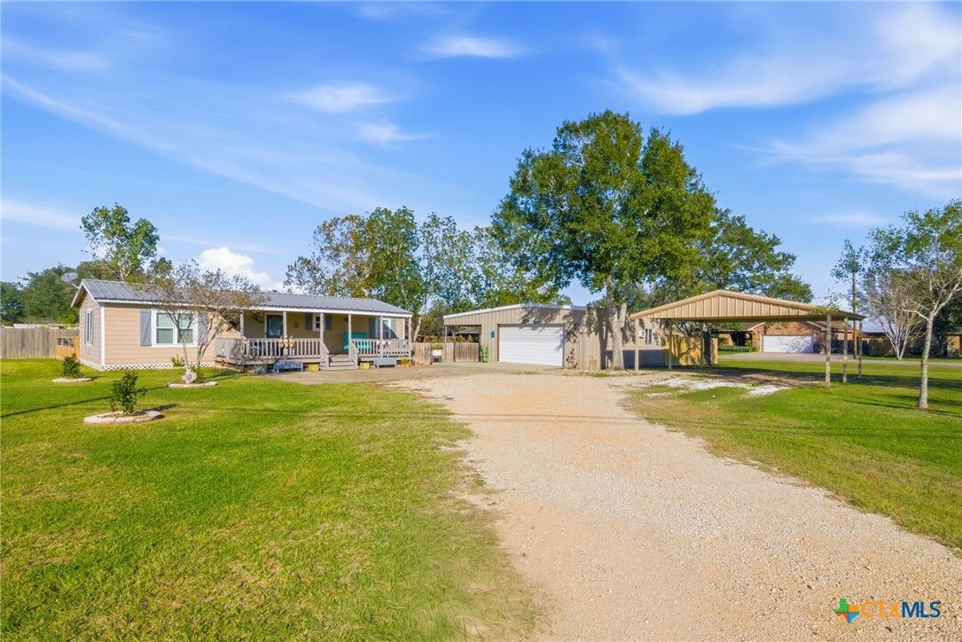 Property Photo: 201 Pheasant Drive TX 77905