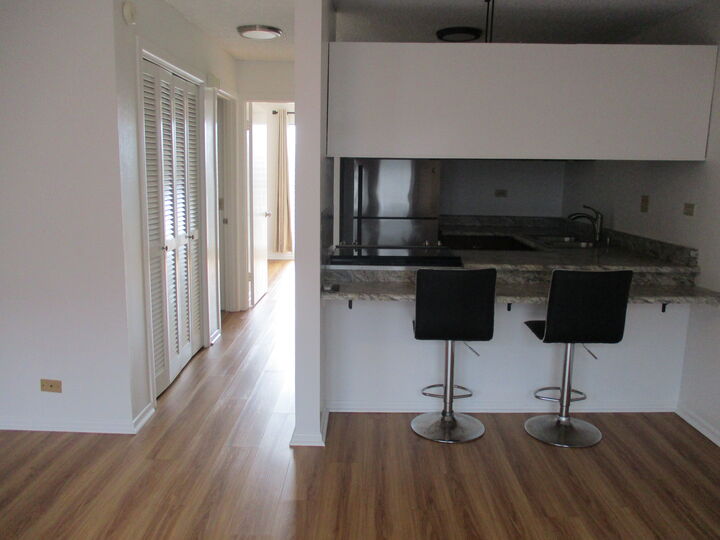 Property Photo: 33 Hualalai St 209 HI 96720