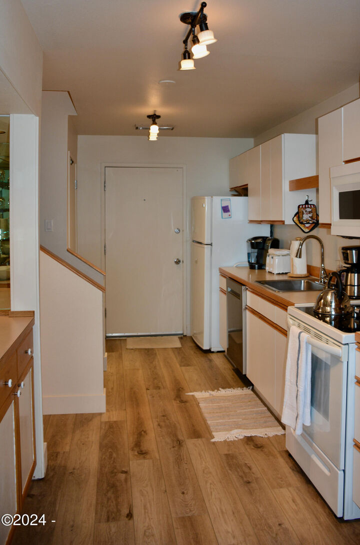 Property Photo:  301 Otter Crest Drive 322-323, 1/12th Share  OR 97369 