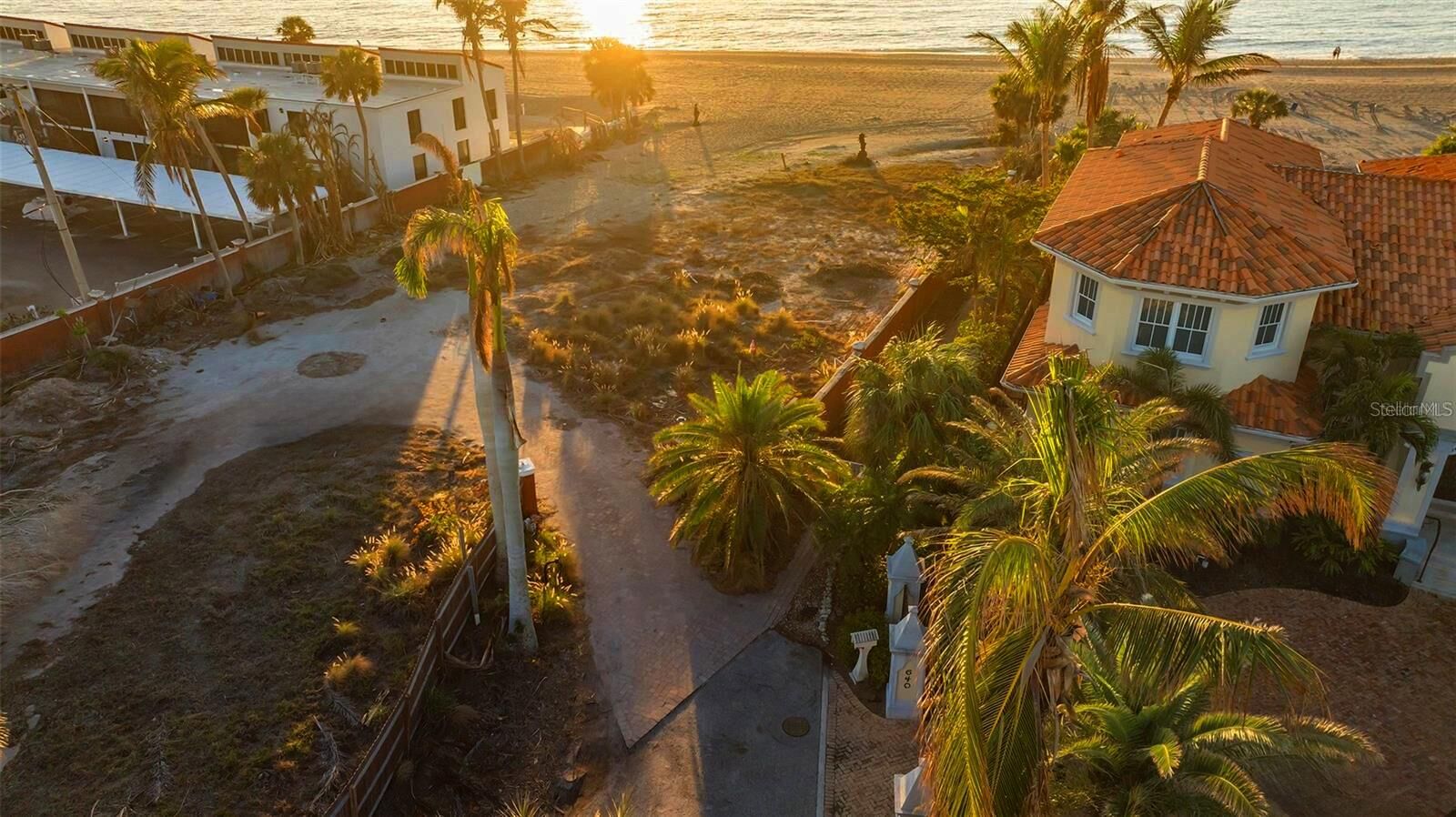 Property Photo: 639 Cornwell On The Gulf FL 34285