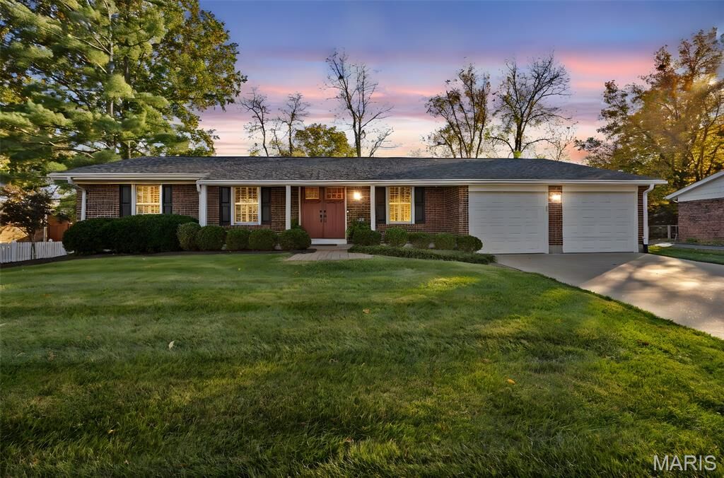 Property Photo: 114 Breezeview Drive MO 63021