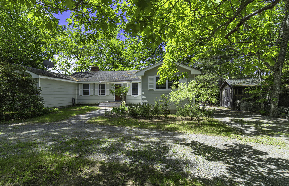 Property Photo:  48 Douglass Loop  ME 04614 