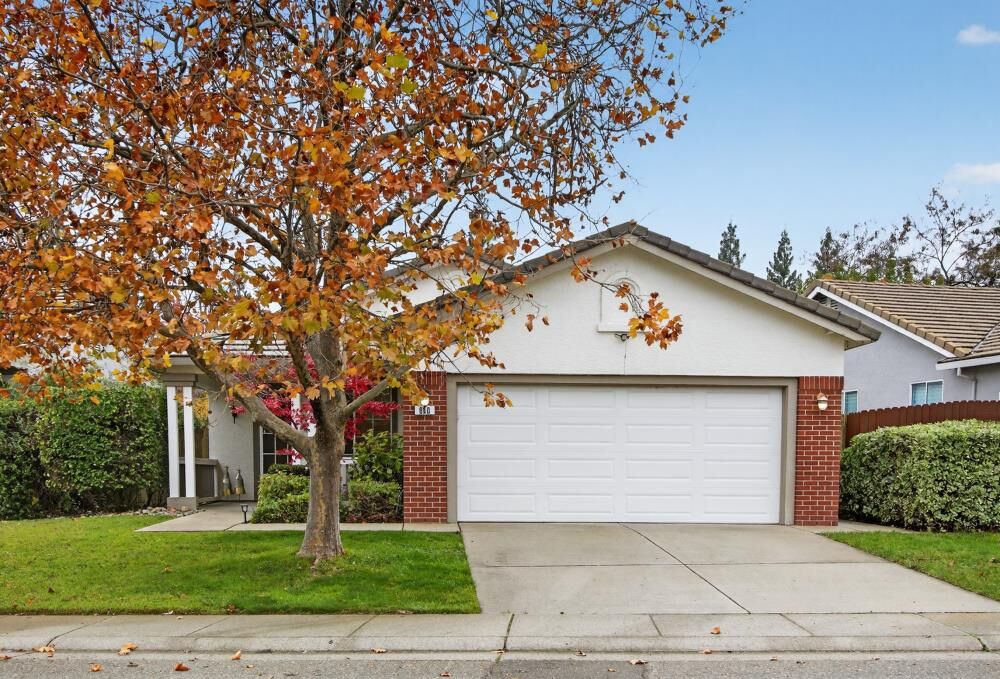 Property Photo: 860 Rathbone Circle CA 95630