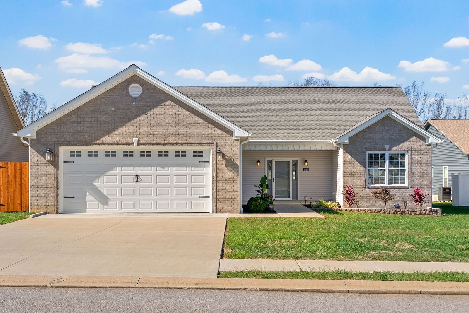 Property Photo:  1825 Lexington Ave  KY 42240 