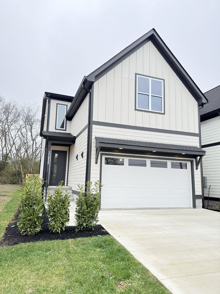 1705 River Dr E  Nashville TN 37218 photo