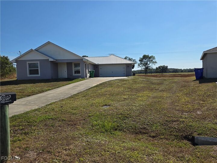 Property Photo:  5010 Dolphin Court  FL 33935 