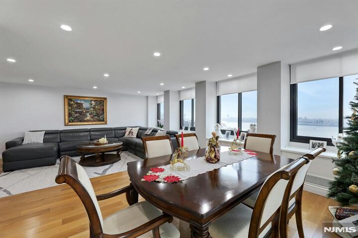 Property Photo:  300 Winston Drive C0910  NJ 07010 