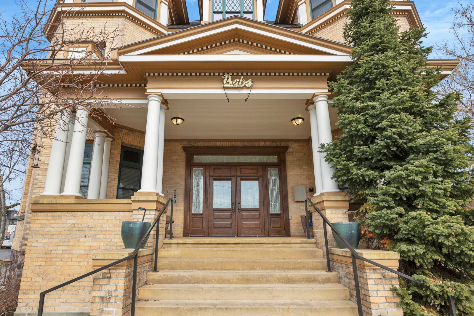 Property Photo:  120 S 4th Street W 4 And 6  MT 59801 