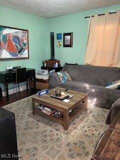 Property Photo: 104 S Glenellen Avenue OH 44509