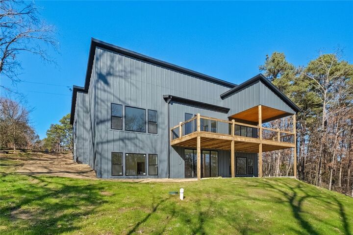 Property Photo: 2 Helmsley Circle AR 72715