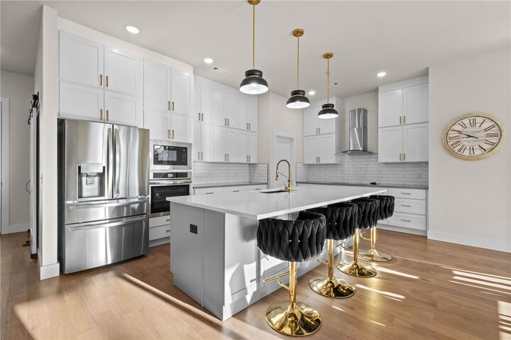 Property Photo:  2 Helmsley Circle  AR 72715 