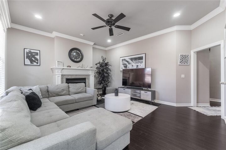 Property Photo: 6412 S 44th Street AR 72758