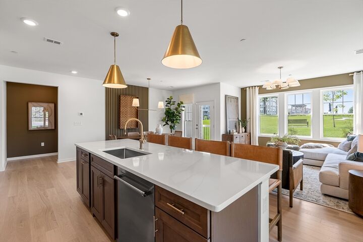 320 Martins Landing 107  North Reading MA 01864 photo