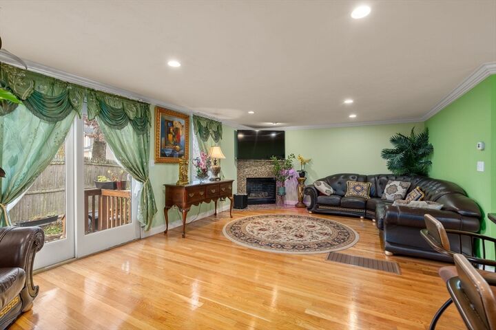 Property Photo: 215 Saint Mary St 3 MA 02494