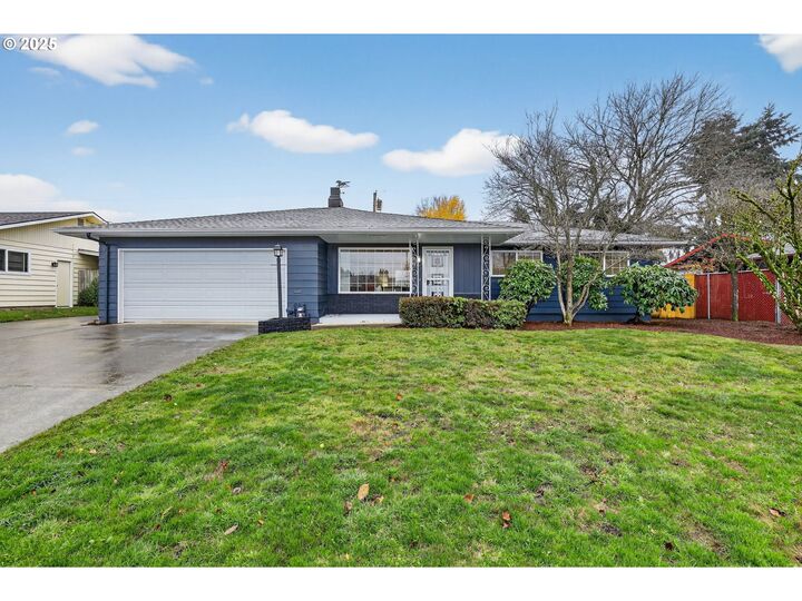 Property Photo: 14056 NE Knott St OR 97230