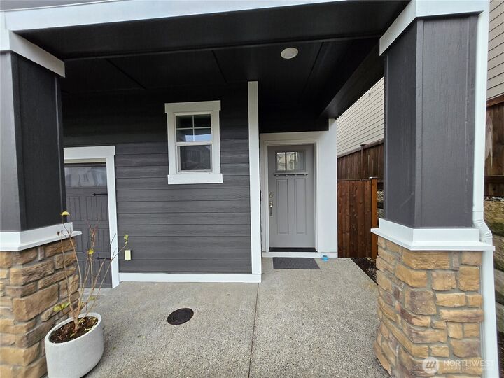 Property Photo:  28902  239th Avenue SE  WA 98010 