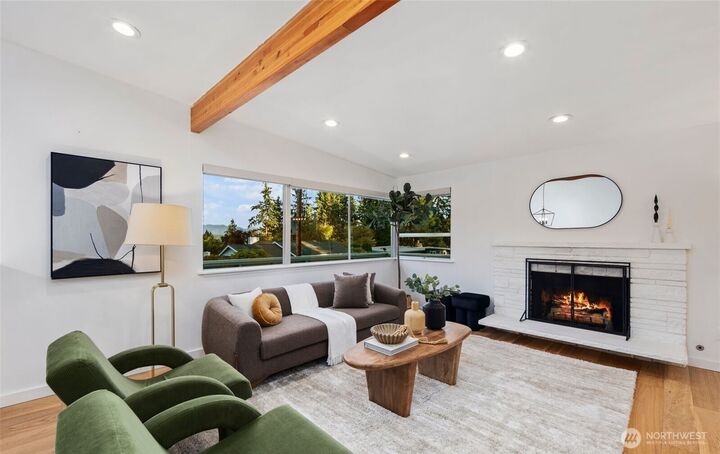 Property Photo: 201 165th Avenue NE WA 98008