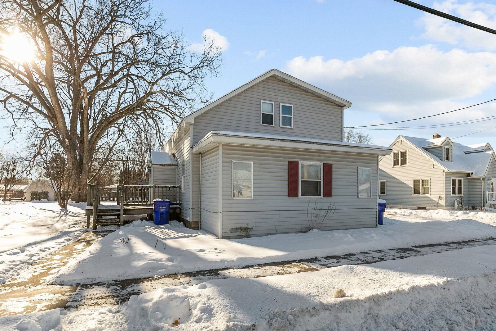 Property Photo:  1897 E Newberry Street  WI 54915 