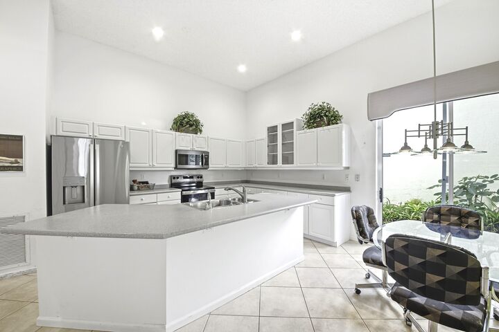 Property Photo: 7737 Rockford Road FL 33472