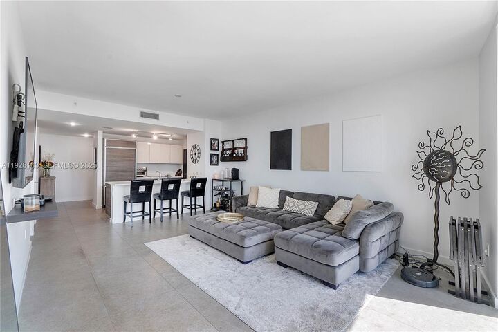 Property Photo: 1100 S Miami Ave 2302 FL 33130