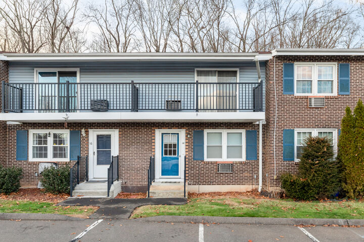 14 Woodridge Drive 14  Cheshire CT 06410 photo