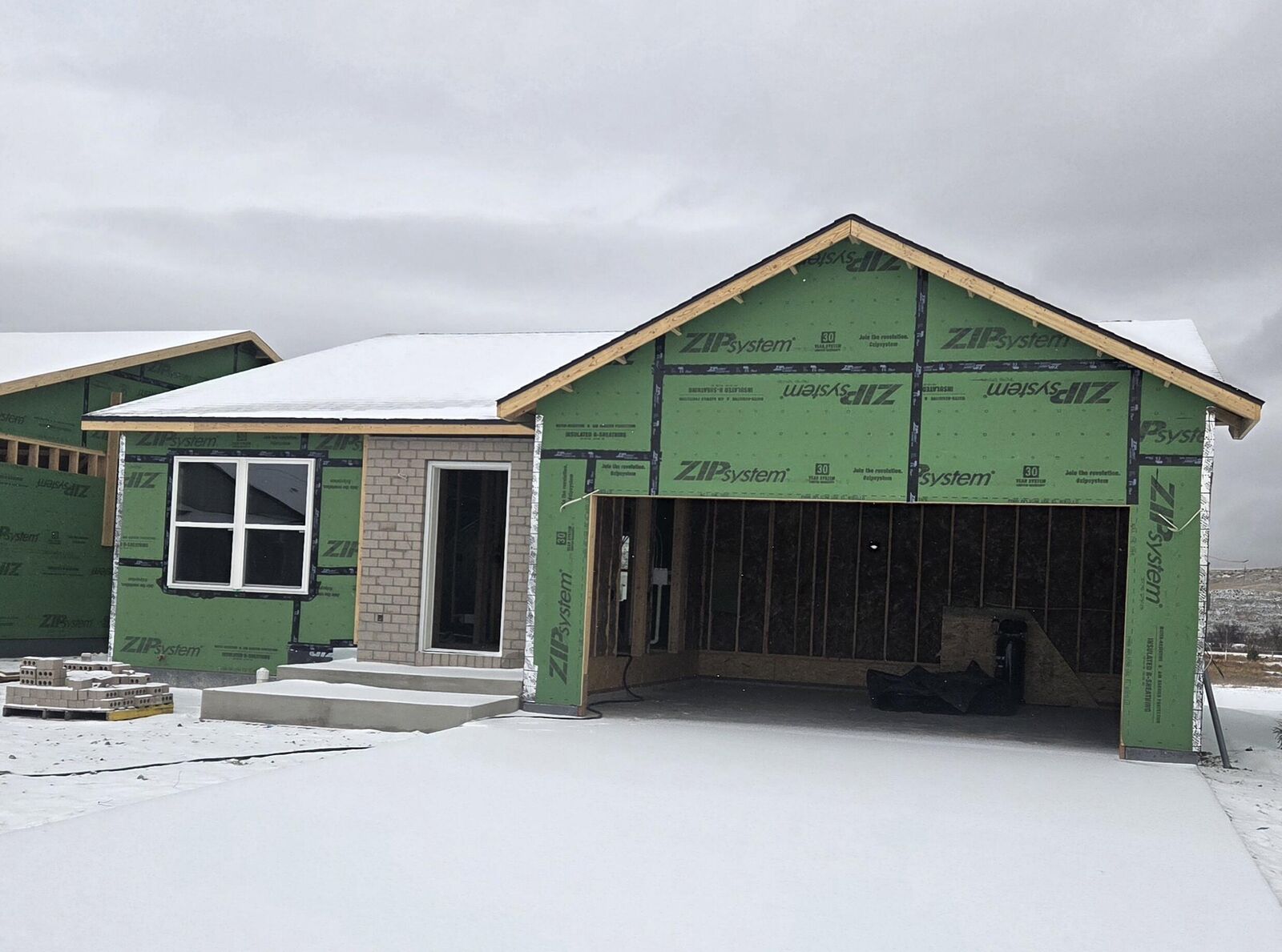 Property Photo:  1115 Edelman Loop  WY 82801 