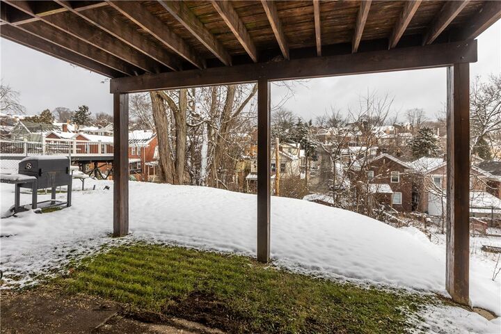 Property Photo: 2845 Glendale Ave PA 15227