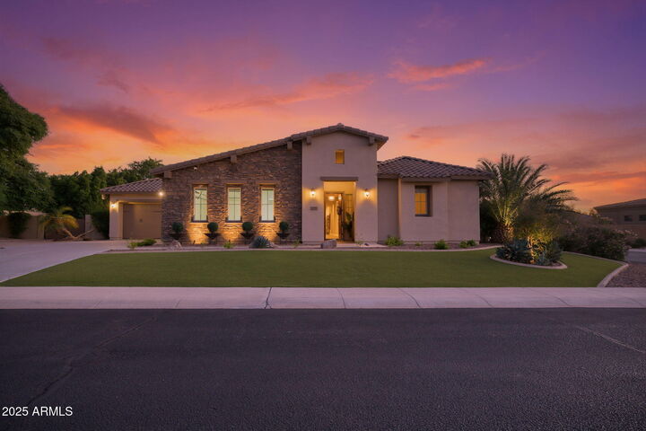 Property Photo:  6917 E Ingram Circle  AZ 85207 