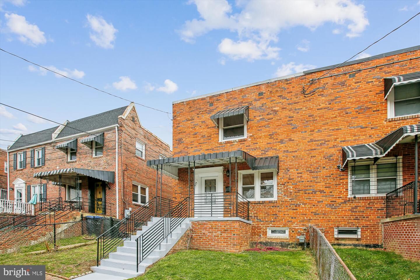 Property Photo:  529 Foxhall Place SE  DC 20032 