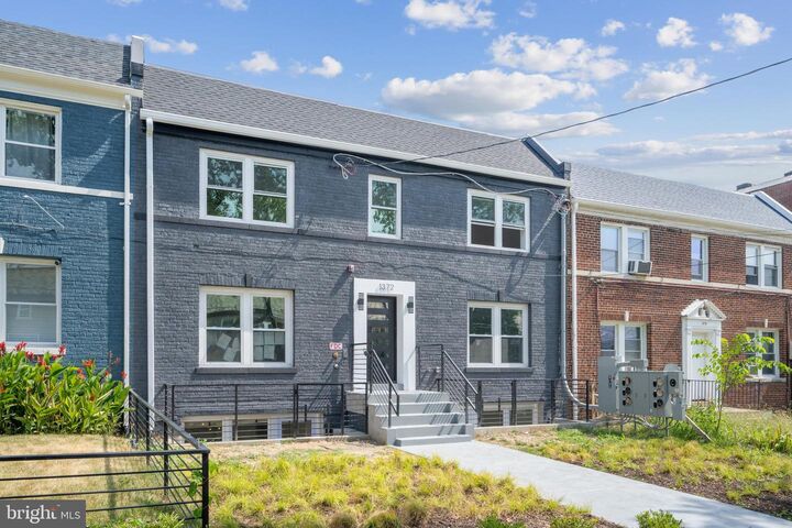 Property Photo: 1372 Bryant Street NE 2A DC 20018