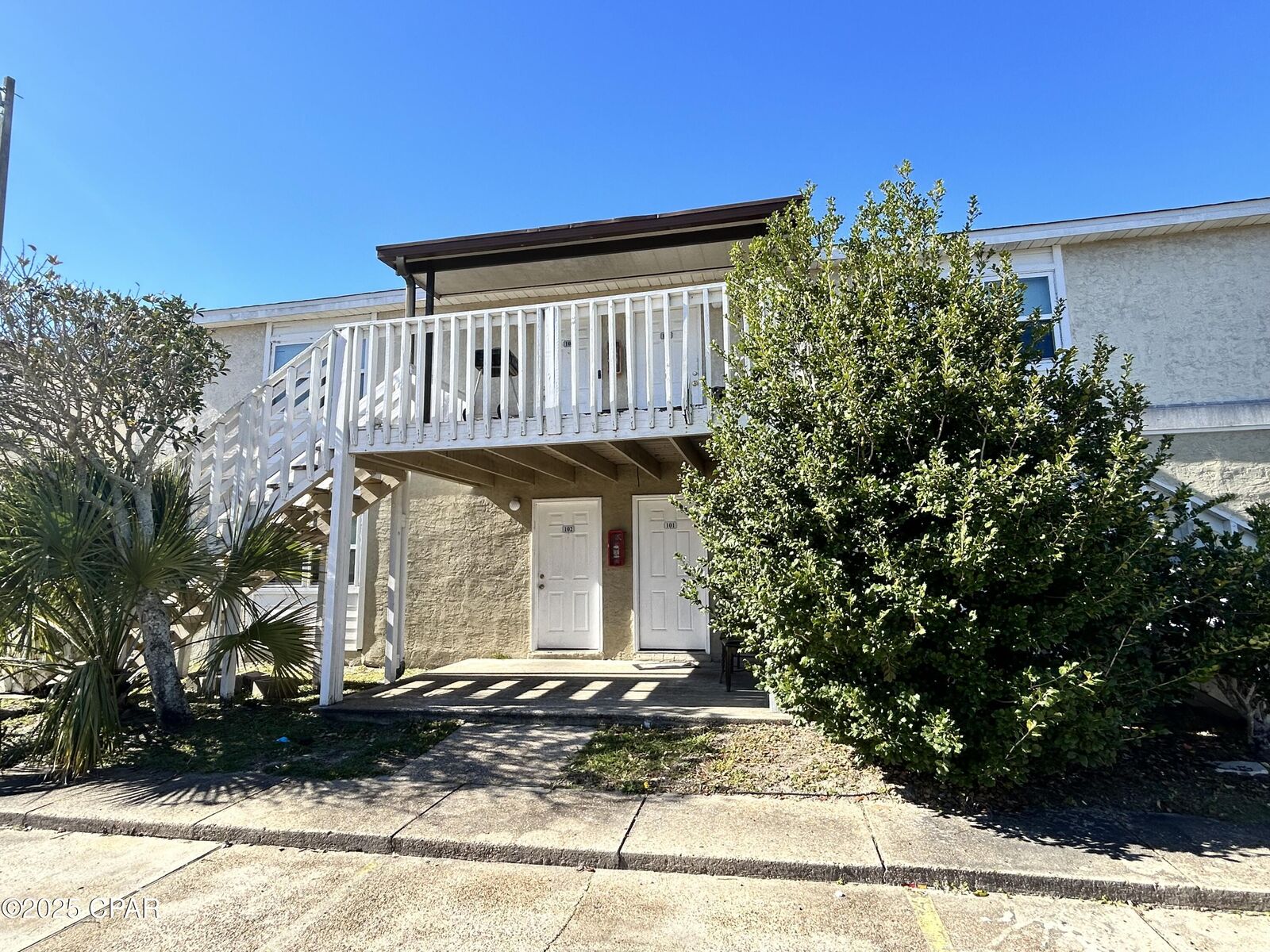 Property Photo: 3914 E 11th Street 102 FL 32404