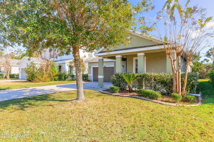 Property Photo: 312 Grande Sunningdale Loop FL 32124
