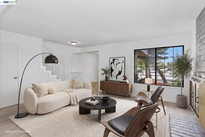 Property Photo:  36500 Alder Ct  CA 94536 