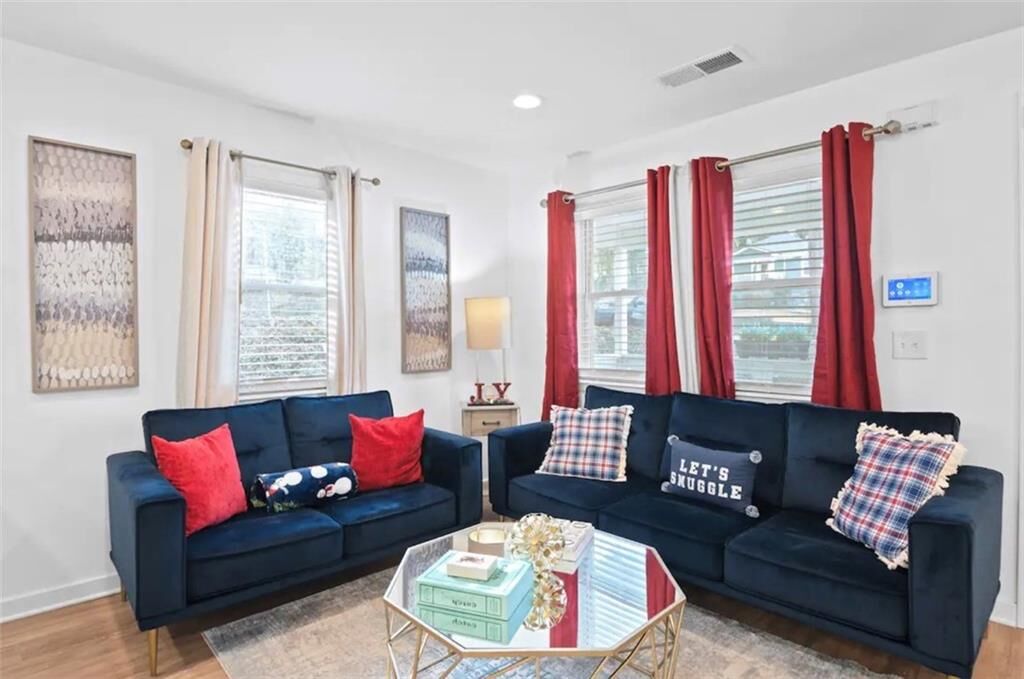 Property Photo:  251 Aurora Avenue NW  GA 30314 