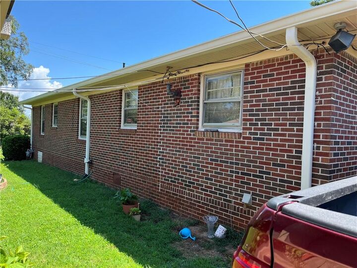 Property Photo: 1496 Railroad Avenue GA 30518