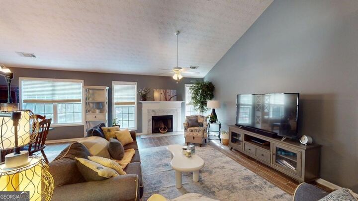 Property Photo:  346 Meadowcreek Drive  GA 30549 