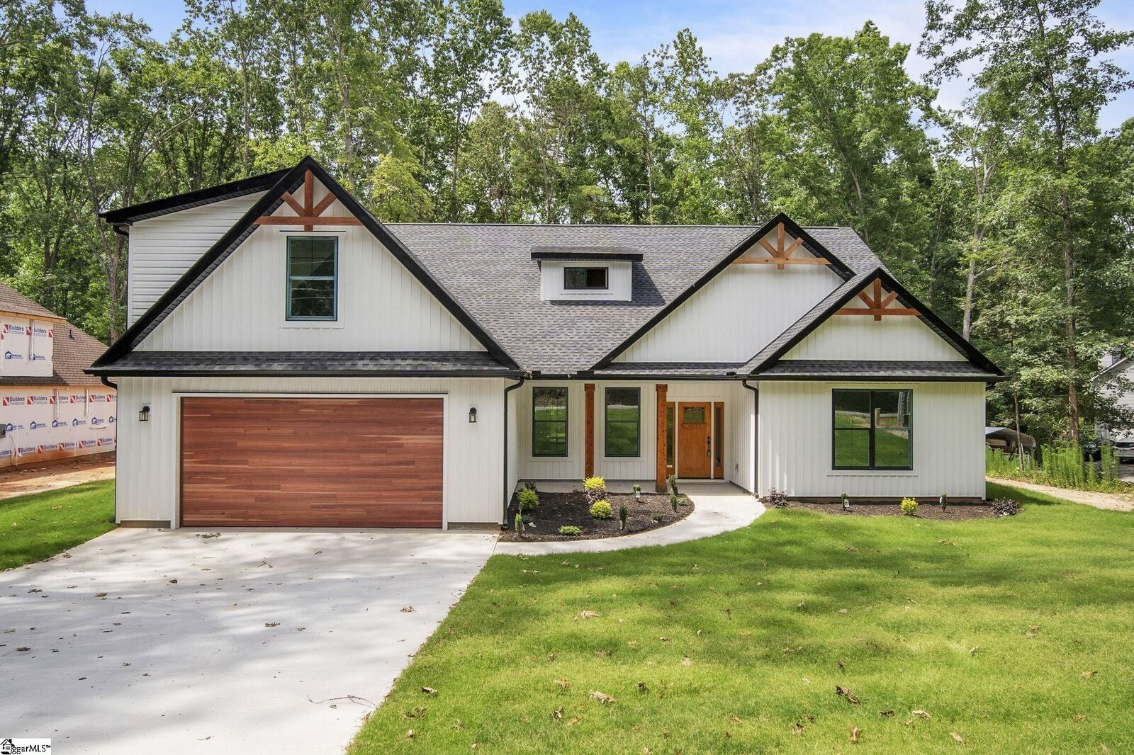 Property Photo: 107 Circle Drive SC 29689