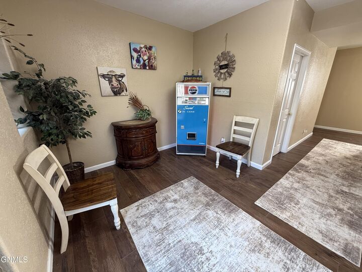 Property Photo:  205 Dakota Street S  ND 58533 