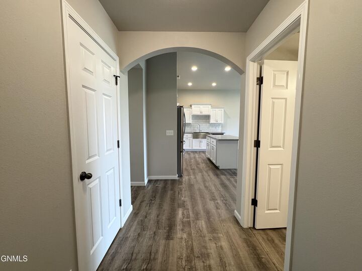 Property Photo: 201 Kenner Loop ND 58504