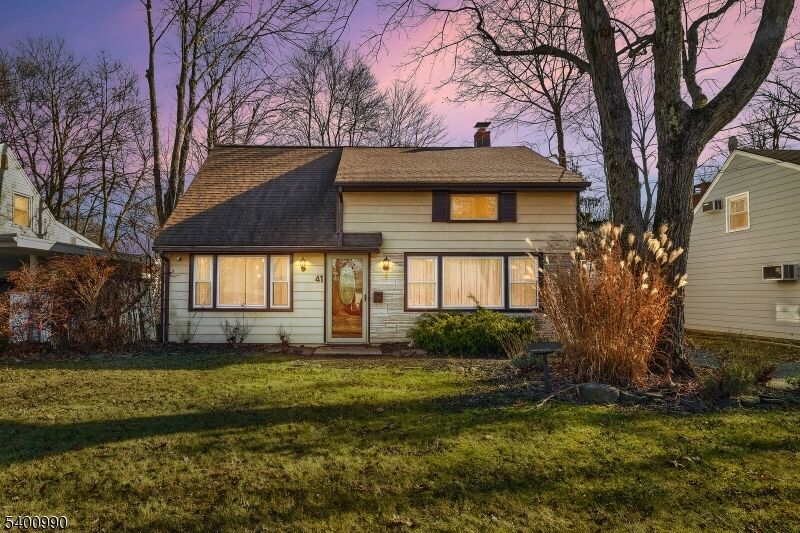 Property Photo: 41 Hunterdon Rd NJ 07052