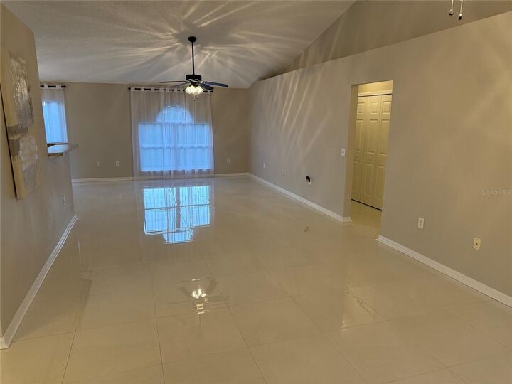 Property Photo:  1045 Belvedere Drive  FL 32725 