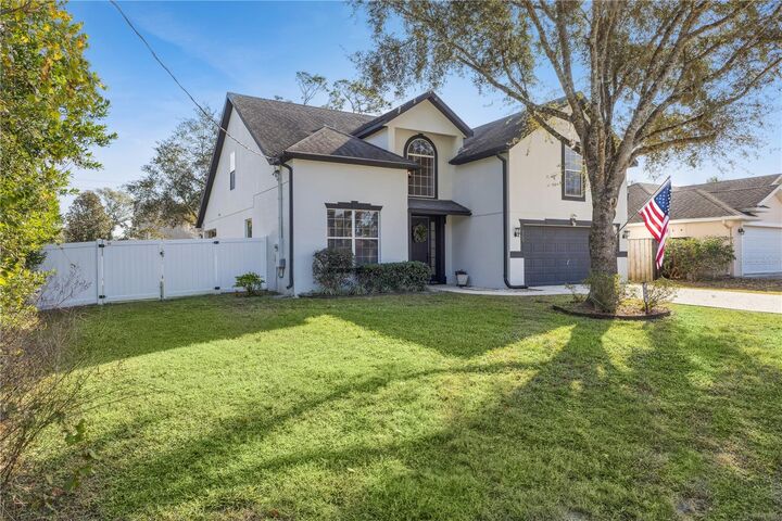 Property Photo:  609 Rhodes Drive  FL 32720 