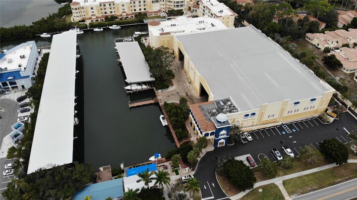 Property Photo: 570 Blackburn Point Road 43 FL 34229
